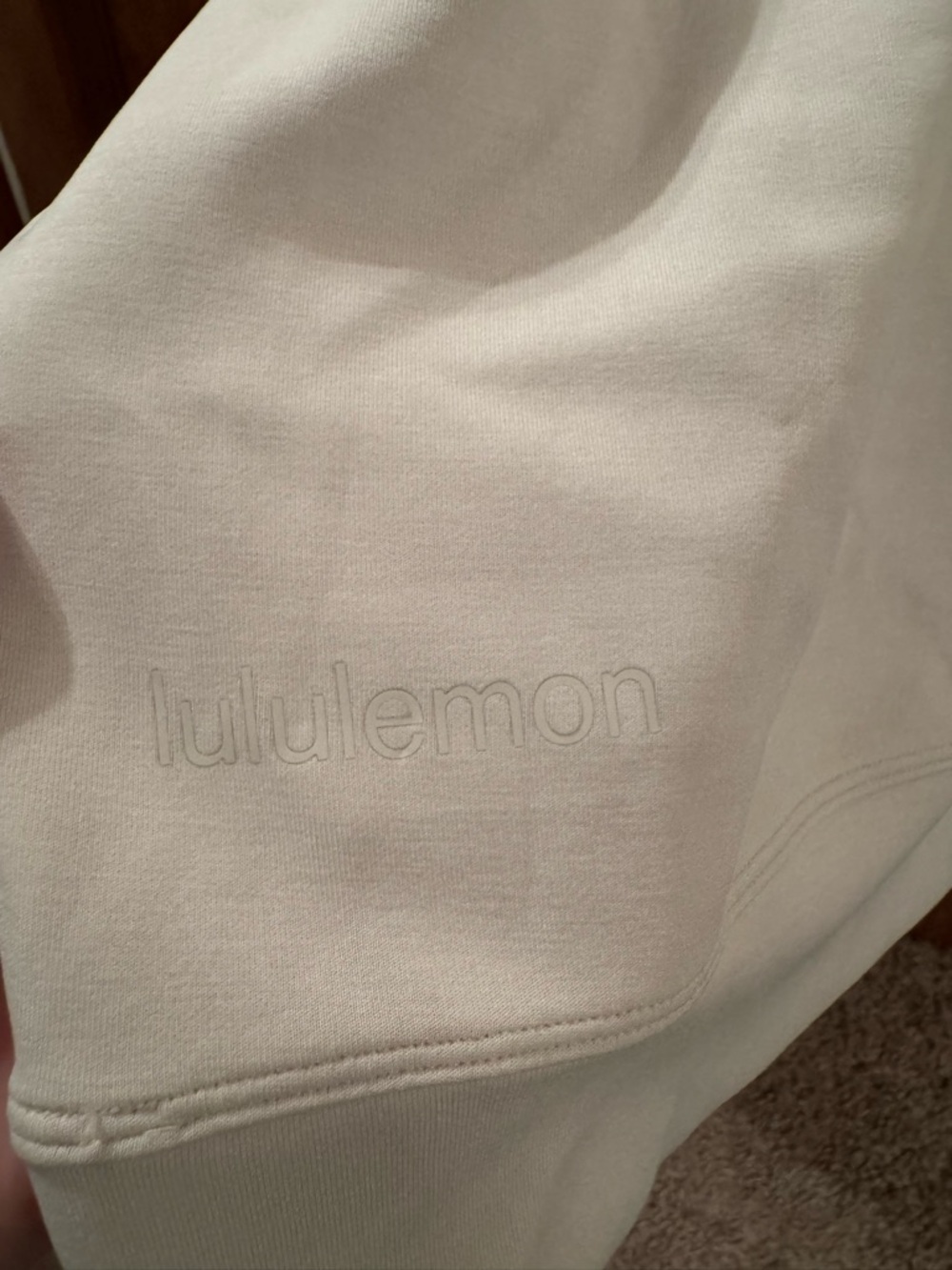 lululemon athletica Softstreme Perfectly Oversized Cropped Crew - Picture 3 of 5